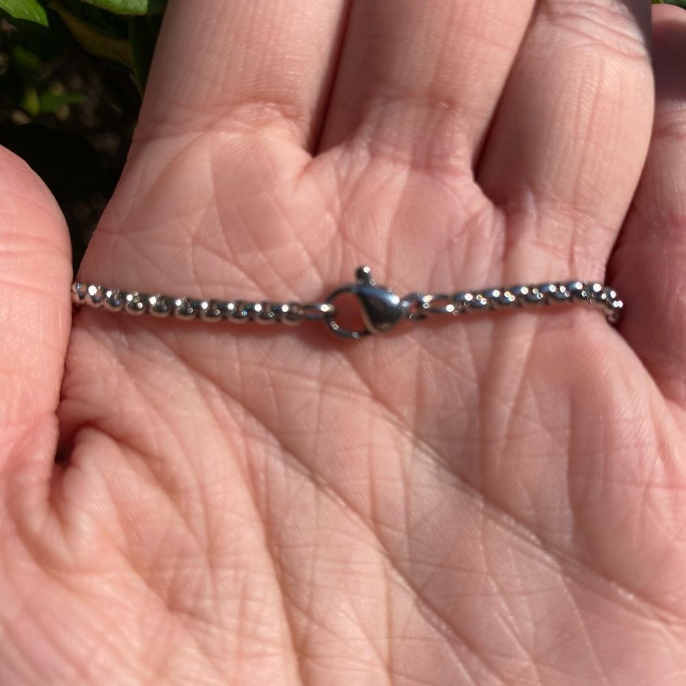 Gothic Lunar Moth Silver Tone Pendant Necklace with Chain engraved details - Picture 7 of 7